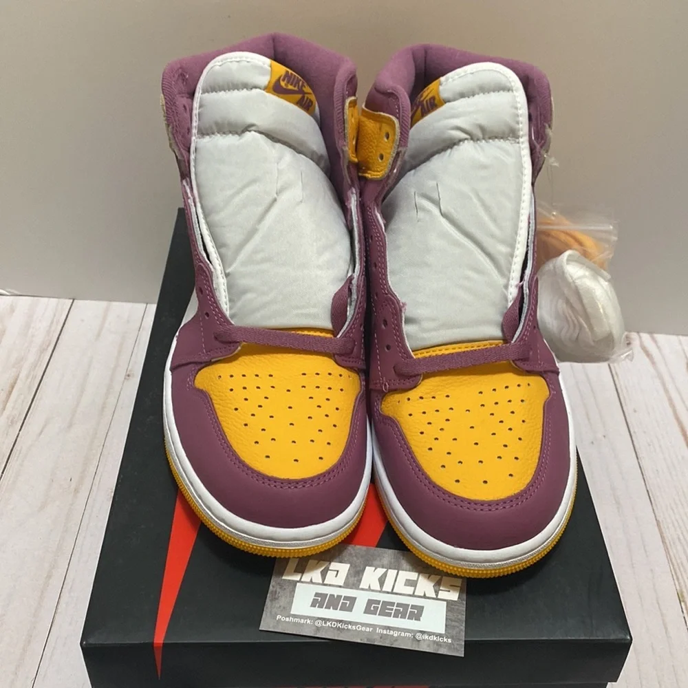 NEW AIR JORDAN 1 HIGH BROTHERHOOD